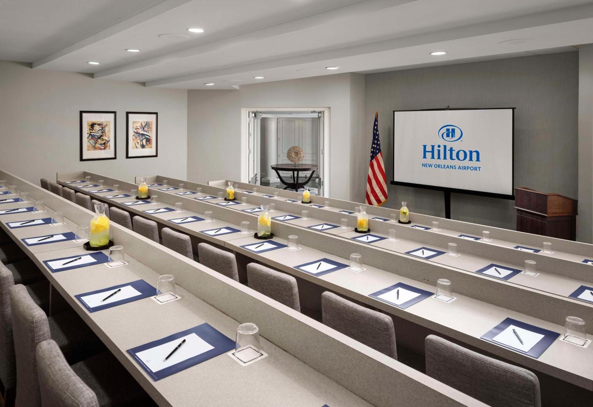 Hilton New Orleans Airport Hotel Kenner Exterior photo