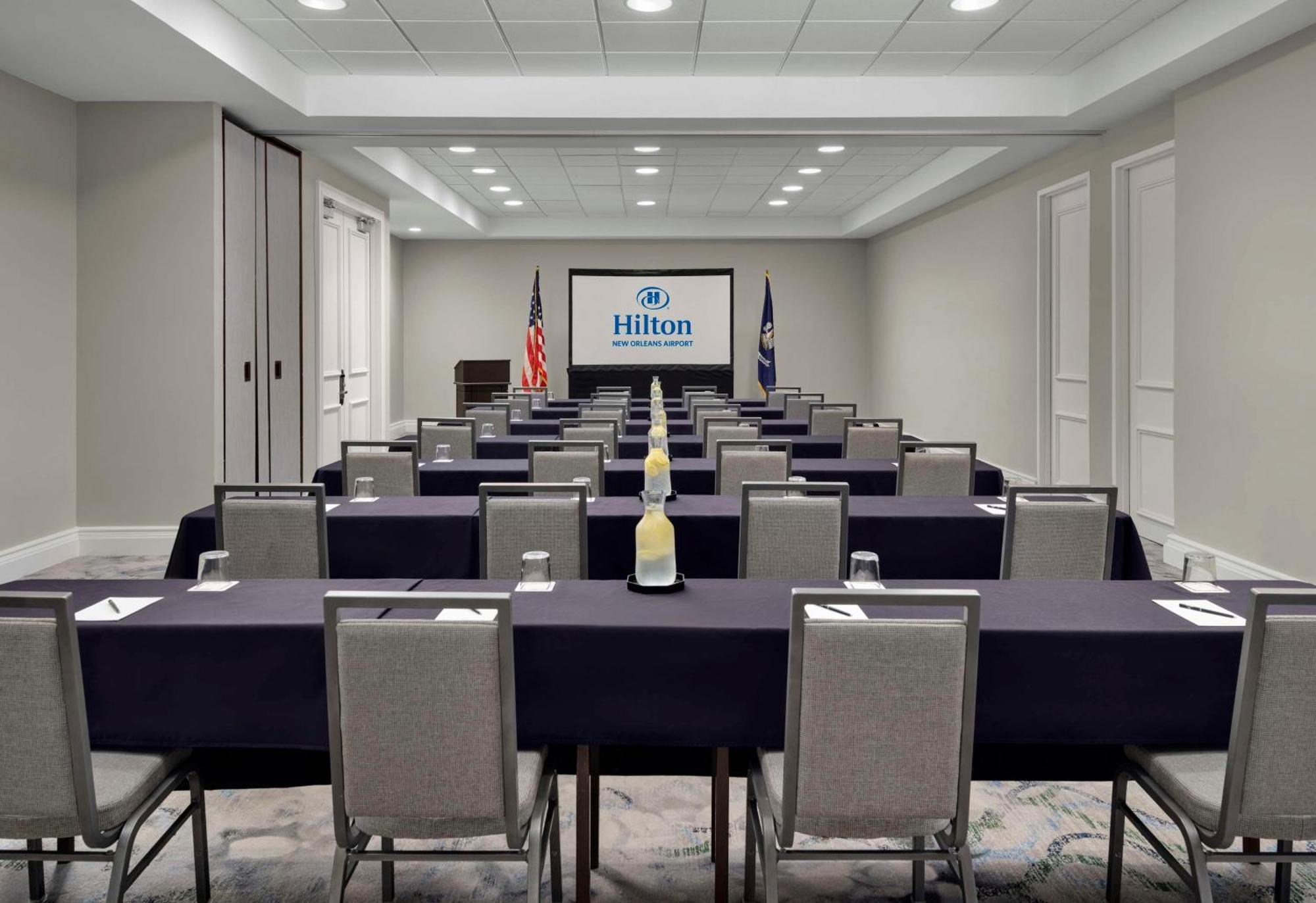 Hilton New Orleans Airport Hotel Kenner Exterior photo